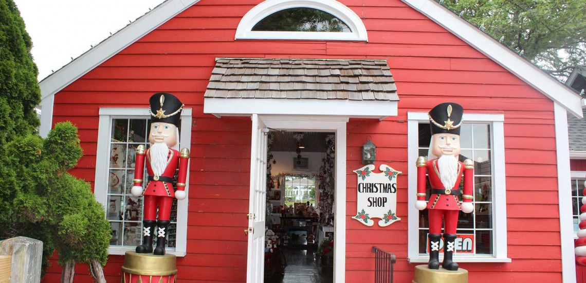 The Christmas Store at the Milleridge Inn, Jericho NY